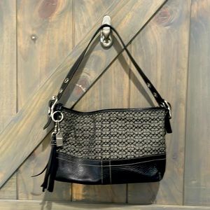 Coach handbag and matching wallet Great Condition, $4.99 Shipping too!!